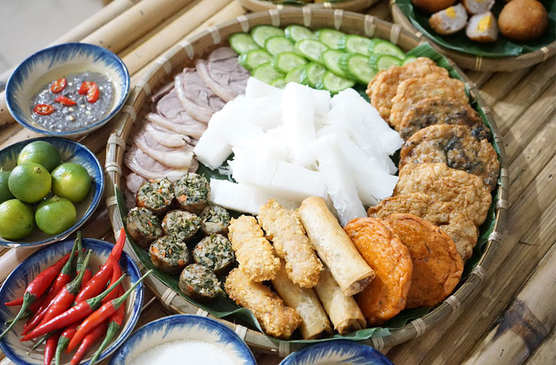 Thắc mắc bún đậu mắm tôm bao nhiêu calo được nhiều người quan tâm