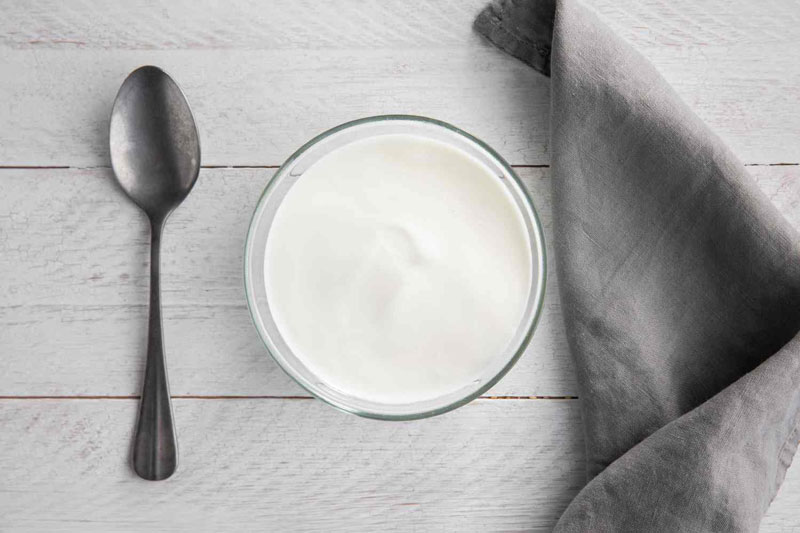 Trả lời thắc mắc sữa chua không đường bao nhiêu calo là chỉ khoảng 50 calo/100gr