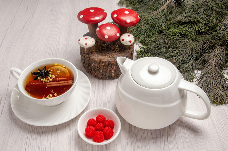 Đông trùng hạ thảo có thể chế biến thành nhiều món ăn hoặc dùng làm trà