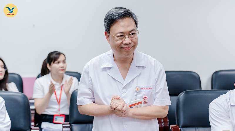  PGS.TS Nguyễn Hà Thanh - Viện trưởng Viện Huyết học - Truyền máu Trung ương tham dự buổi lễ ký kết