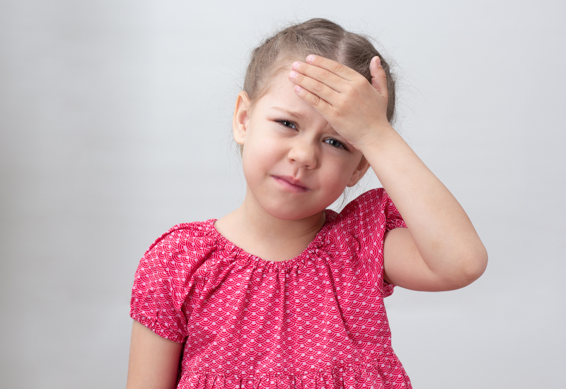 Trẻ bị té u trán phải làm sao là điều nhiều ba mẹ quan tâm