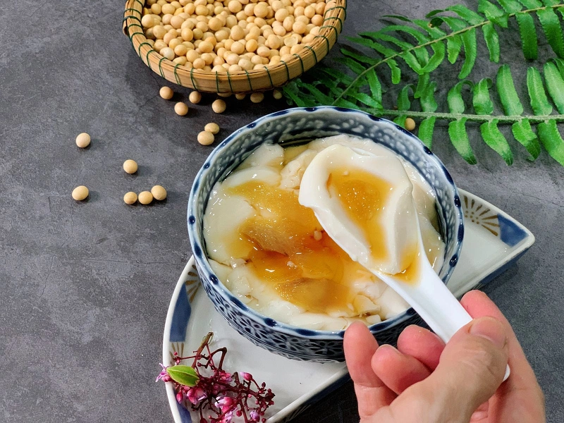 Tào phớ bao nhiêu calo - câu trả lời còn phụ thuộc vào cách chế biến và các loại topping đi kèm 