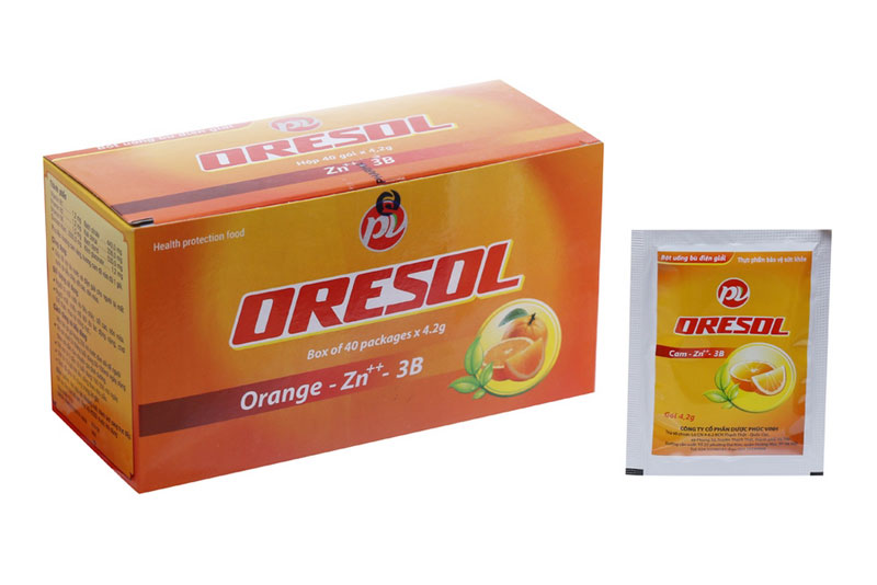 Một sản phẩm Oresol dạng bột đang bày bán trên thị trường