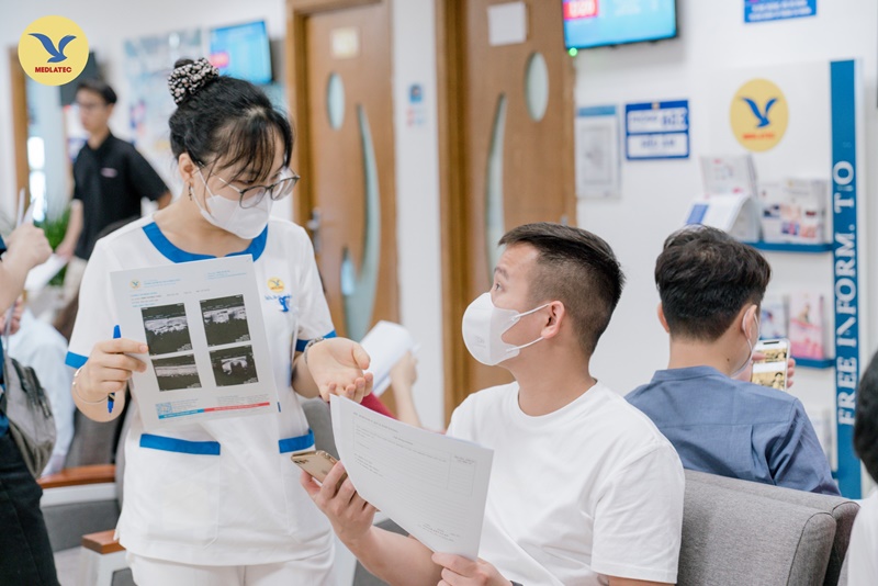Bạn nên đi khám nếu tim đập nhanh sau khi uống bia