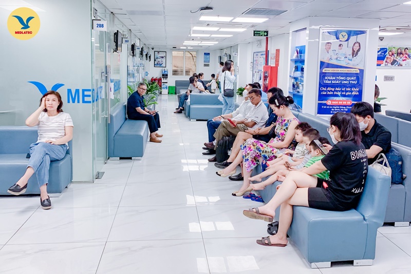 Người bệnh nên đi khám nếu có biểu hiện bất thường