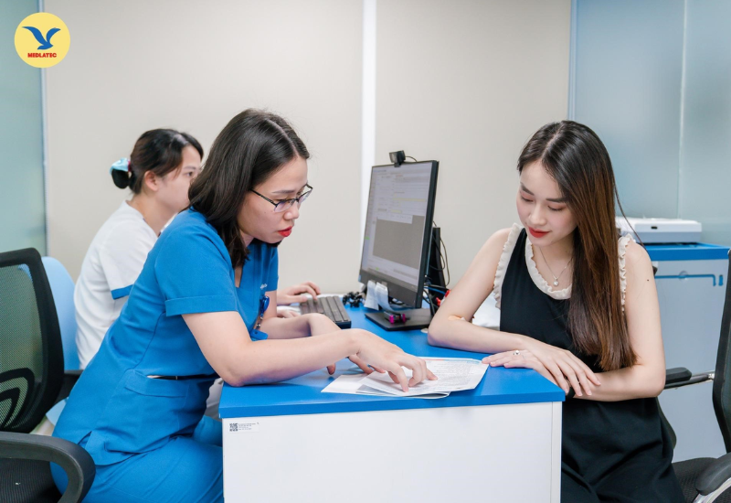 Khám phụ khoa định kỳ là vô cùng cần thiết để bảo vệ sức khỏe sinh sản