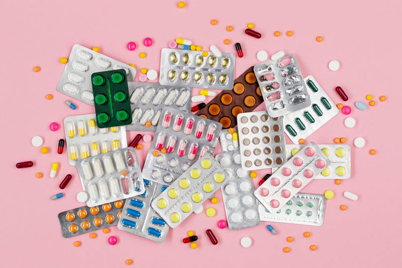 Khi kết hợp cùng nhiều loại thuốc, nồng độ Theophylline huyết thanh có xu hướng tăng