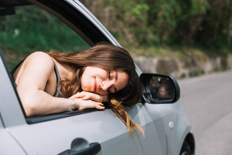 Cách chống say xe hiệu quả là chọn vị trí ngồi phù hợp sẽ giúp bạn cảm thấy thoải mái hơn