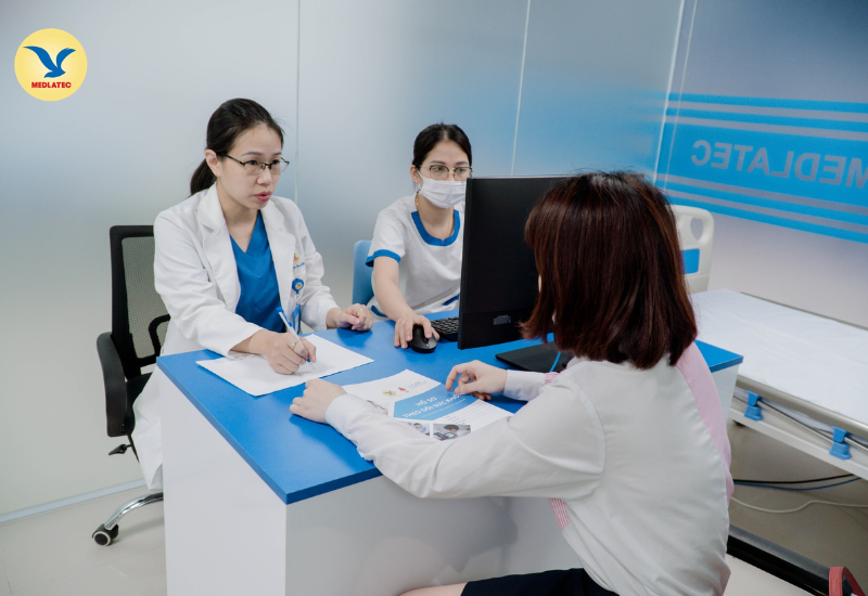 Nếu có điều kiện, hãy trao đổi thêm với bác sĩ về thực đơn cho người bị đa nang buồng trứng