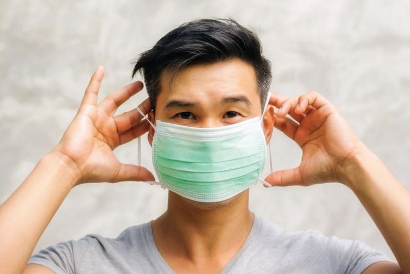 Đeo khẩu trang để phòng ngừa lây bệnh