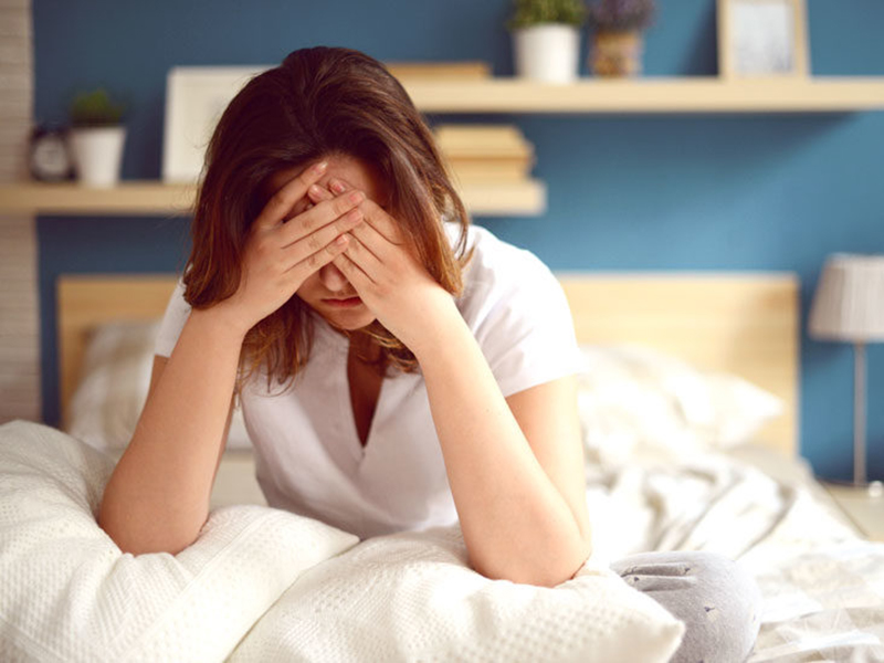 Sâm tươi ngâm mật ong phù hợp với người suy nhược cơ thể, mệt mỏi kéo dài 