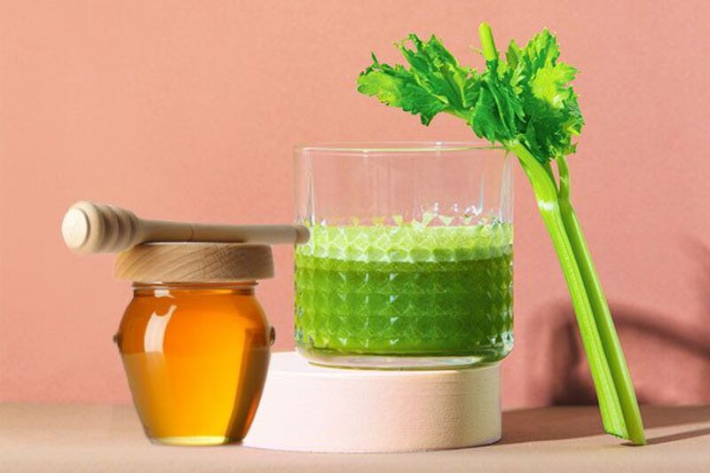 Người huyết áp thấp không nên sử dụng cần tây mật ong