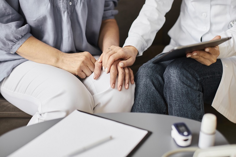 Liệu pháp nhận thức hành vi là một trong hai phương pháp chính trong việc điều trị rối loạn ám ảnh nghi thức. 