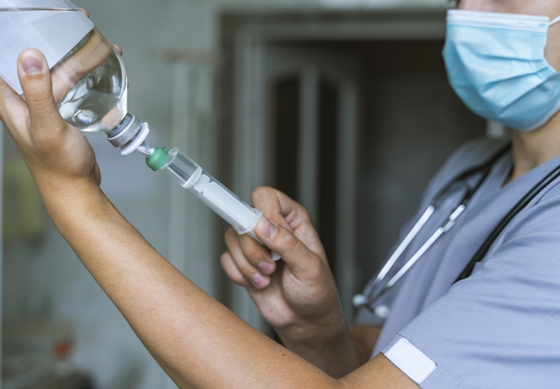 Bù lượng dịch không phù hợp với người bệnh có thể gây ra biến chứng nghiêm trọng 