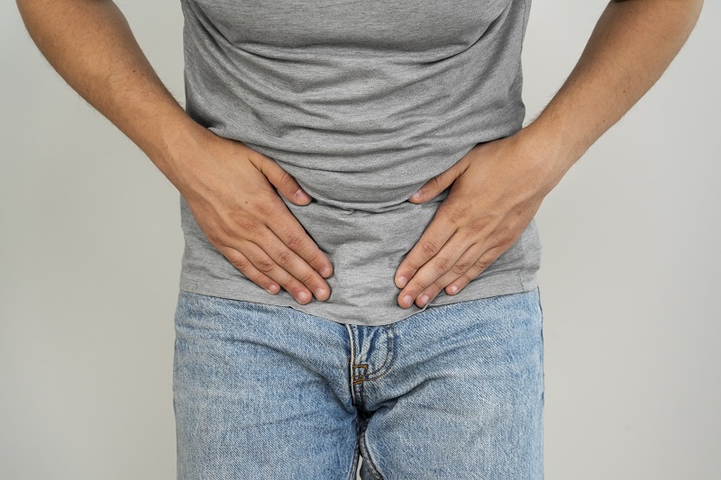 Nam giới thường xuyên tái phát viêm bao quy đầu thường được bác sĩ cân nhắc cắt bao quy đầu