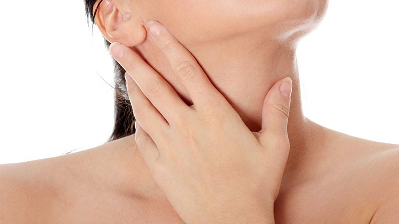 Bướu cổ lành tính là tình trạng tuyến giáp phình to nhưng không phải là ung thư hay tế bào ác tính