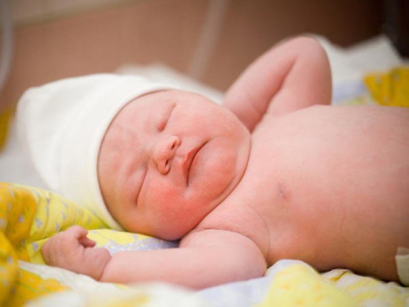 Dựa trên tổng điểm Apgar bác sĩ sẽ đưa ra đánh giá cụ thể đối với tình trạng sức khỏe của trẻ 