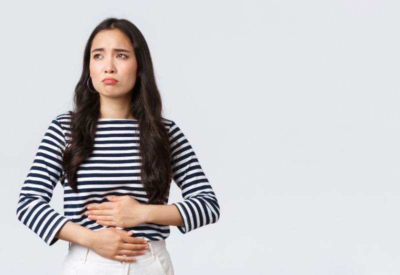 Chướng bụng là cảm giác căng tức, đầy hơi ở vùng bụng