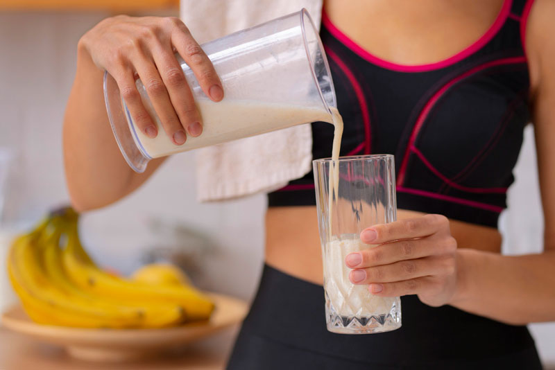 Bổ sung Whey Protein là một trong những cách để bạn tăng cường Glutathione