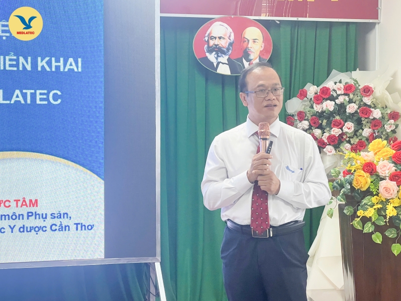 Bài báo cáo “Hướng dẫn thực hành xét nghiệm trong chẩn đoán trước sinh”, trình bày bởi TS.BS Lâm Đức Tâm - Giảng viên Bộ môn Phụ sản, Trường Đại học Y dược Cần Thơ