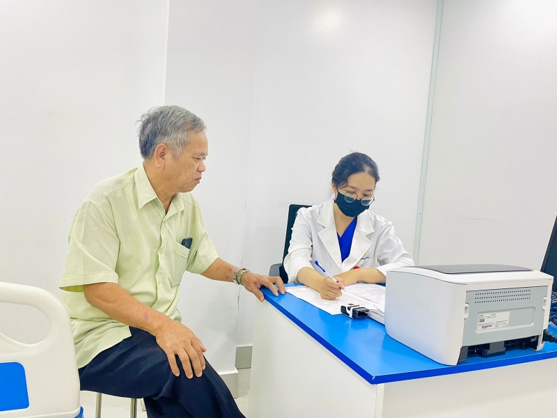 Bác Hoàng Viết Thông (phường Hạnh Thông, TP.HCM) đánh giá cao năng lực chuyên môn và thái độ tận tình của đội ngũ y bác sĩ MEDLATEC 