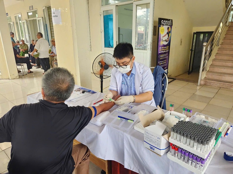 MEDLATEC lấy mẫu khám sức khỏe cho người dân tại xã Đại Xuyên (huyện Phú Xuyên cũ), TP. Hà Nội