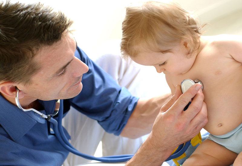 Nhận biết dấu hiệu bệnh tim ở trẻ nhỏ và cách phòng ngừa