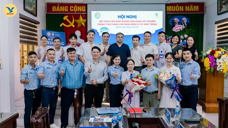 Hội nghị đã phản ánh đúng thực trạng bệnh và cập nhật các kỹ thuật xét nghiệm trong chẩn đoán bệnh ký sinh trùng hiện nay