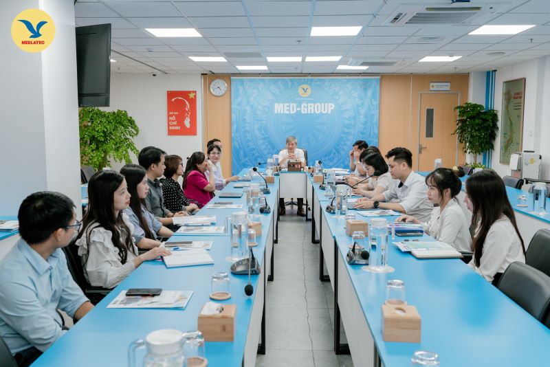 Giao ban chuyên môn là hoạt động thiết yếu của mỗi cơ sở y tế 