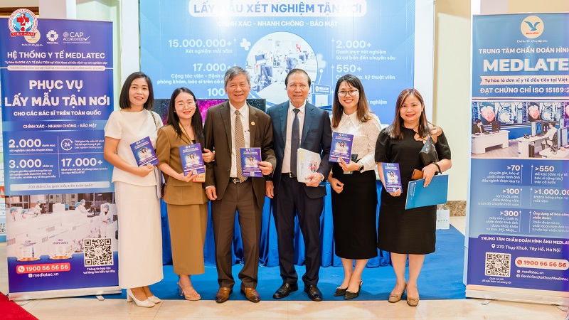 Đại diện MEDLATEC tham dự Đại hội  