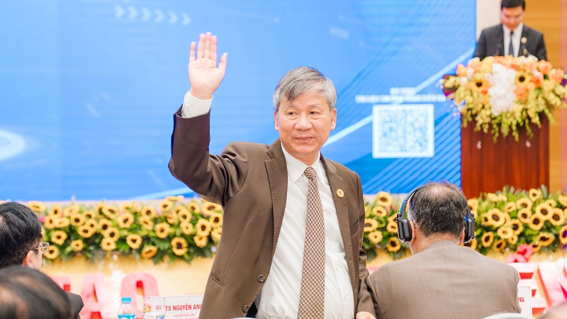 TTND.GS.AHLĐ Nguyễn Anh Trí là 1 trong 5 thành viên mới được bổ sung vào Hội đồng Tư vấn chính sách của Thủ tướng Chính phủ 