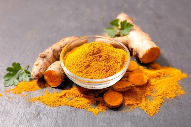 Sử dụng tinh bột nghệ sai cách có khả năng gây rối loạn tiêu hóa 
