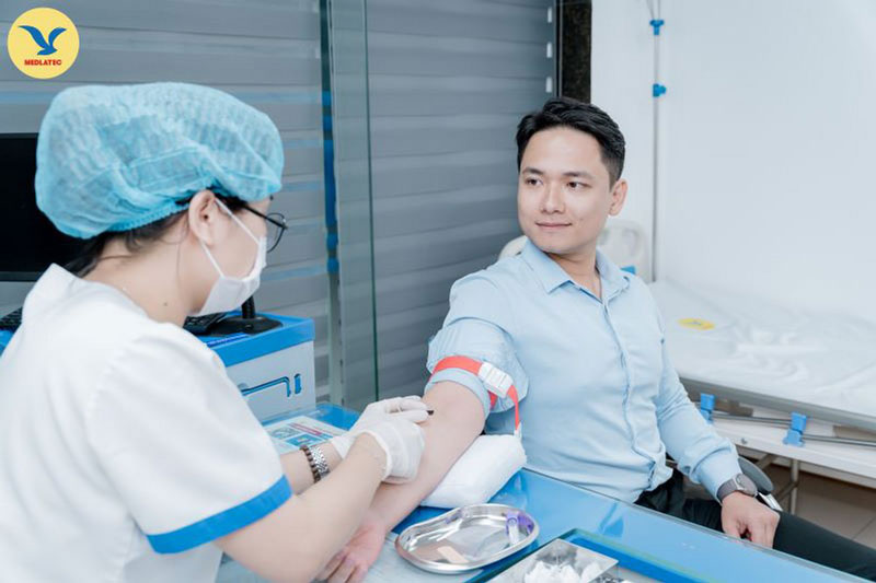 Bạn có thể liên hệ với MEDLATEC để cập nhật bảng giá xét nghiệm ADN tại TP Hồ Chí Minh 