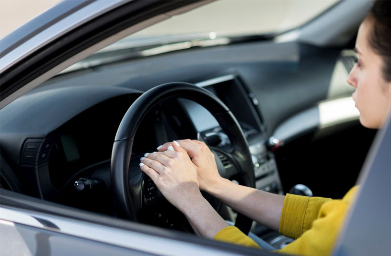 Khám sức khỏe lái xe có xét nghiệm máu không là thắc mắc chung của nhiều người 