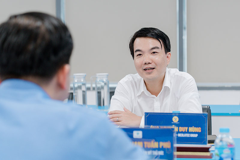 Ông Nguyễn Duy Hùng - Phó Tổng Giám đốc MEDLATEC Group  