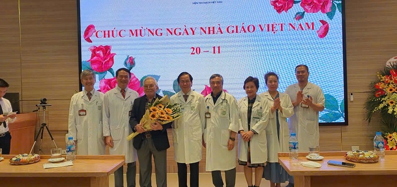 Vị chuyên gia dành nhiều tâm huyết cho công tác đào tạo 