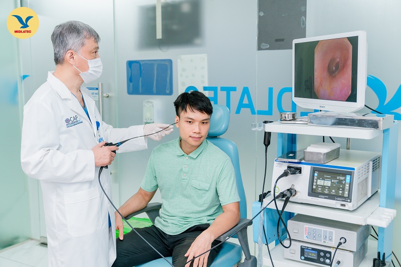 Chuyên gia trực tiếp thăm khám, điều trị bệnh lý Tai mũi họng tại MEDLATEC 