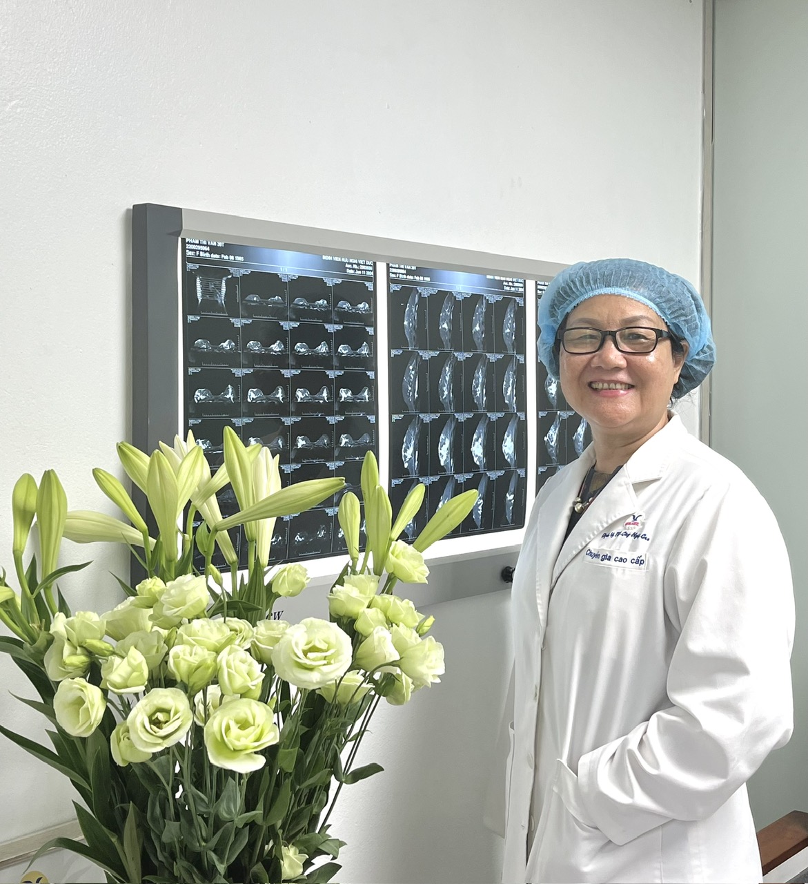 Chân dung PGS.TS Hoàng Thị Phượng - Chuyên gia cao cấp Hệ thống Y tế MEDLATEC