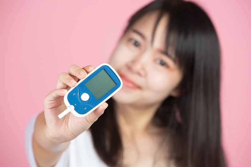 Mẹ bầu nên kiểm tra đường huyết sau khi uống trà sữa