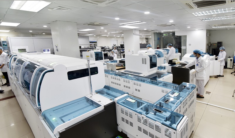 Tất cả xét nghiệm tại nhà của MEDLATEC đều được thực hiện trên máy móc hiện đại, phòng xét nghiệm đạt chuẩn