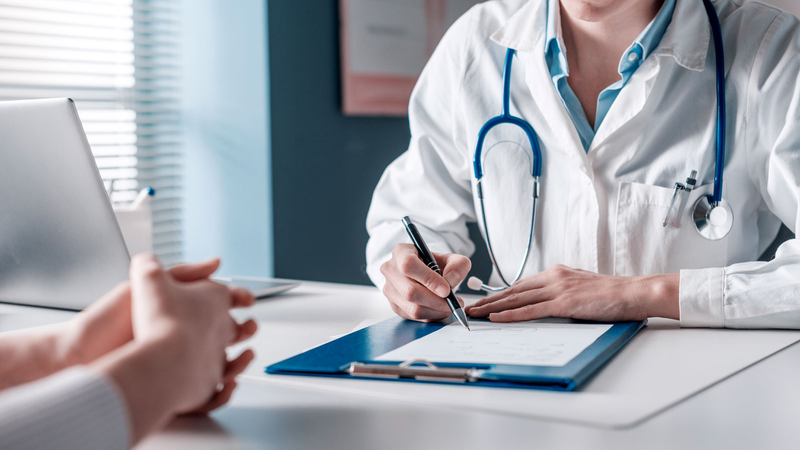 Phác đồ điều trị các bệnh do virus HPV gây ra được chỉ định phụ thuộc vào loại virus và tình trạng bệnh 