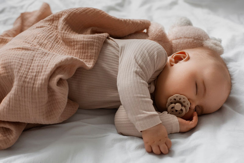Độ dài lý tưởng của giấc ngủ dựa trên độ tuổi của bé