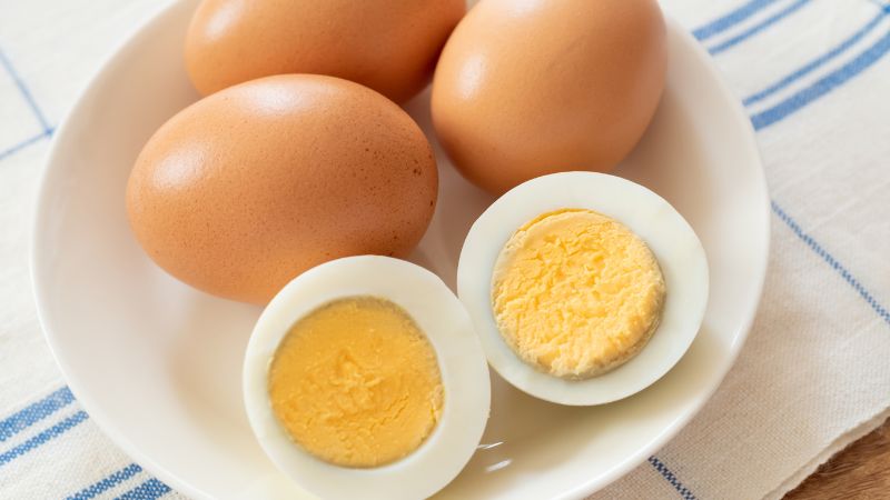 Protein từ trứng luộc tốt cho người bệnh mỡ máu cao