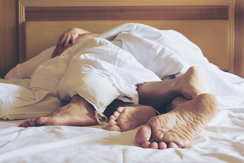 Thiếu an toàn khi quan hệ tình dục làm tăng nguy cơ lây sùi mào gà