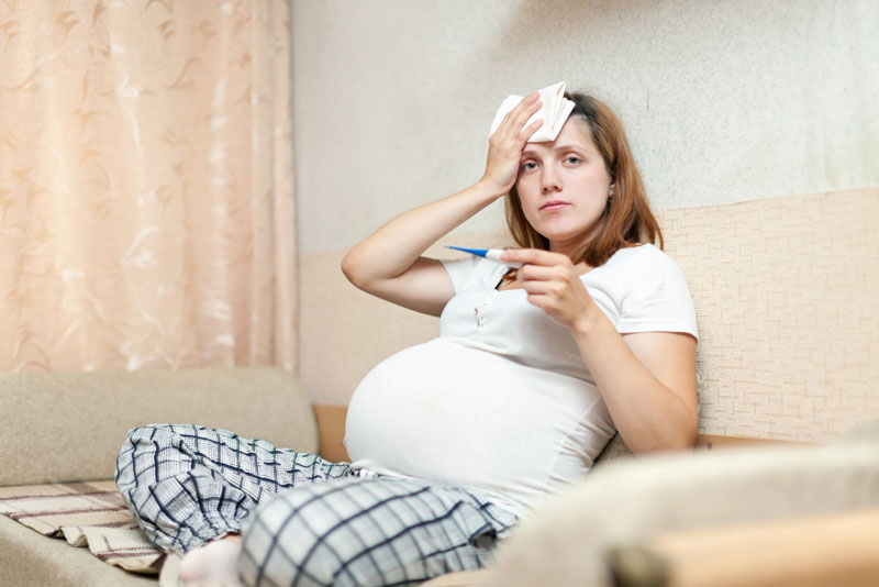 Bà bầu bị cảm cúm có được uống thuốc không? 