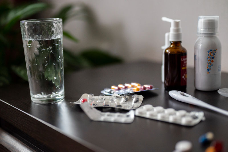 Thuốc Paracetamol hỗ trợ giảm đau và hạ sốt