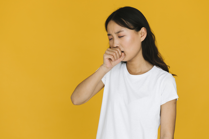 Người bị bệnh hen bội nhiễm thường cảm thấy khó thở, thở khò khè nặng hơn