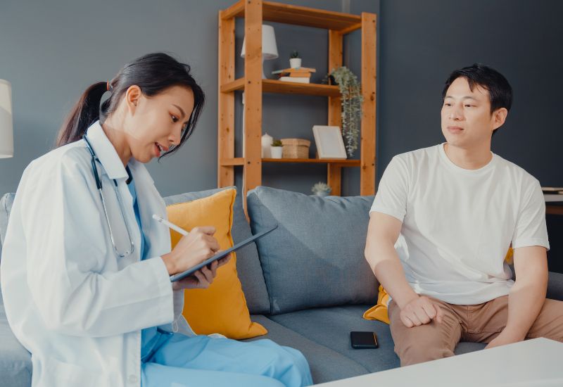 Người bệnh sau mổ sỏi thận cần có chế độ dinh dưỡng và sinh hoạt phù hợp