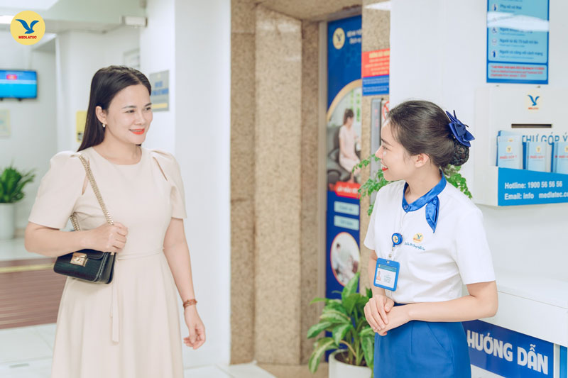 Thăm khám sức khỏe định kỳ tại cơ sở y tế uy tín để bảo vệ sức khỏe bản thân