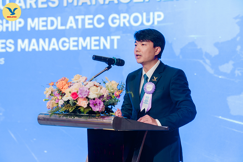 Ông Nguyễn Duy Hùng - Phó Tổng Giám đốc MEDLATEC GROUP phát biểu khai mạc buổi lễ